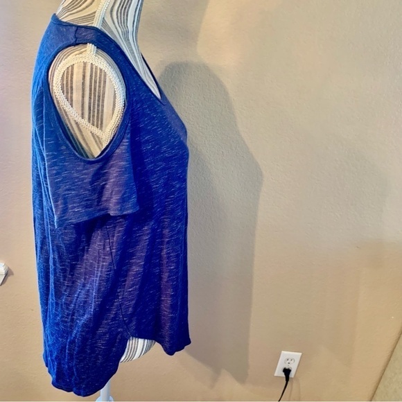 Sunday Shirt Small Navy Blue Cold Shoulder Short Sleeved Top Rayon/Spandex EUC - Picture 13 of 16
